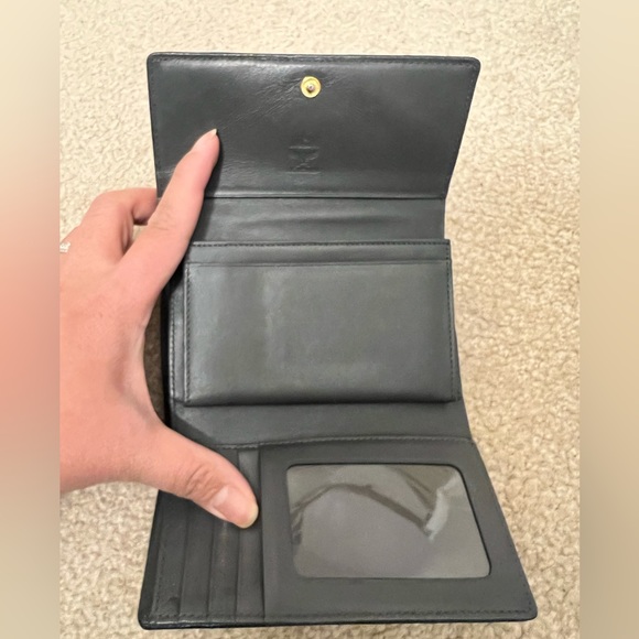 Authentic M C M trifold wallet - Picture 9 of 13
